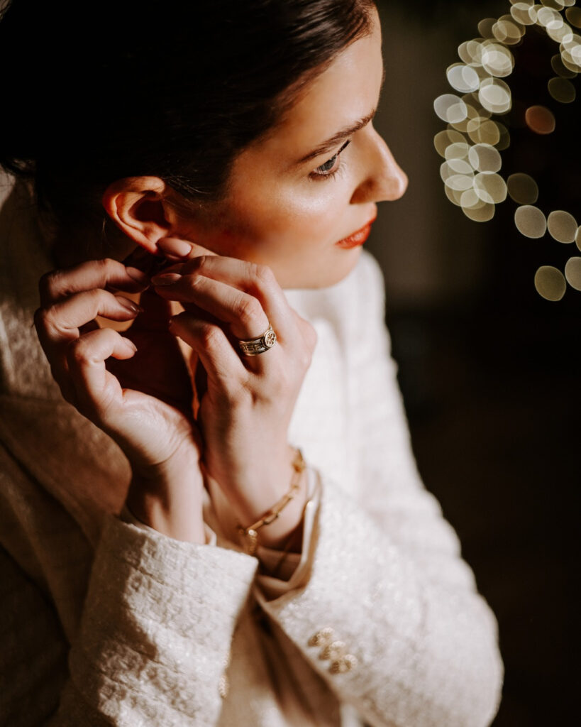 Jak znaleźć stronę z biżuterią, która spełni Twoje oczekiwania? Praktyczne wskazówki przed zakupem